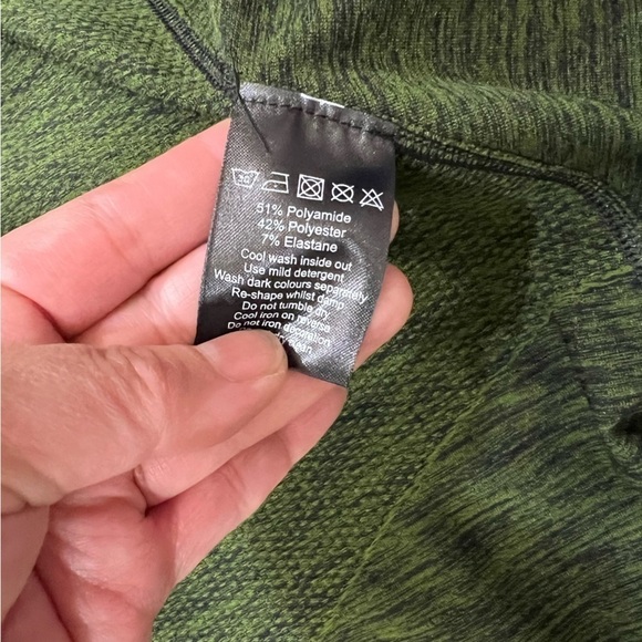 ALPHALETE MUSCLE SHIRT GYM SHIRT NWT MEDIUM VERY STRETCHY - Picture 6 of 16